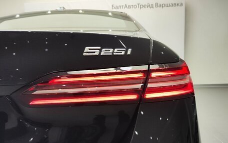 BMW 5 серия, 2024 год, 6 900 000 рублей, 9 фотография
