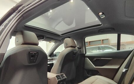 BMW 5 серия, 2024 год, 6 900 000 рублей, 21 фотография