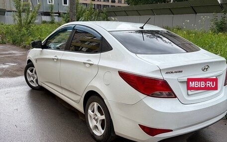 Hyundai Solaris II рестайлинг, 2016 год, 1 100 000 рублей, 3 фотография