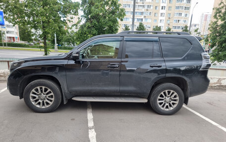 Toyota Land Cruiser Prado 150 рестайлинг 2, 2016 год, 3 500 000 рублей, 2 фотография