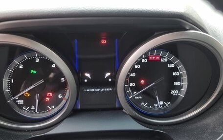 Toyota Land Cruiser Prado 150 рестайлинг 2, 2016 год, 3 500 000 рублей, 4 фотография