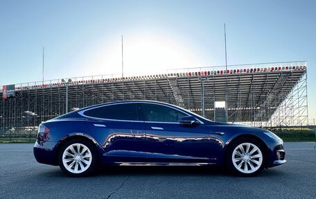 Tesla Model S I, 2018 год, 3 870 000 рублей, 1 фотография