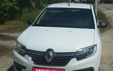 Renault Logan II, 2019 год, 970 000 рублей, 1 фотография