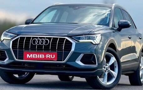Audi Q3, 2021 год, 2 465 000 рублей, 1 фотография