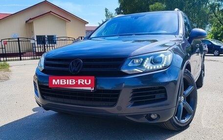 Volkswagen Touareg III, 2011 год, 1 590 000 рублей, 11 фотография
