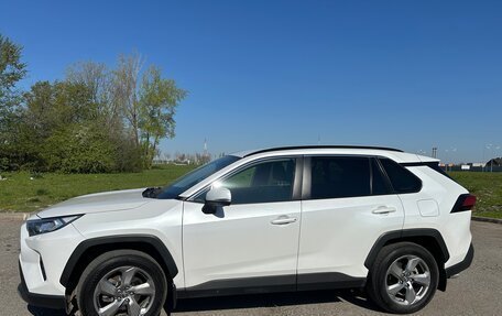 Toyota RAV4, 2020 год, 3 150 000 рублей, 2 фотография