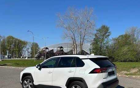 Toyota RAV4, 2020 год, 3 150 000 рублей, 4 фотография