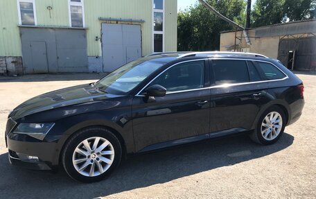 Skoda Superb III рестайлинг, 2016 год, 1 580 000 рублей, 4 фотография