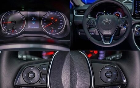 Toyota RAV4, 2020 год, 3 150 000 рублей, 15 фотография