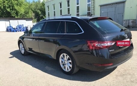 Skoda Superb III рестайлинг, 2016 год, 1 580 000 рублей, 6 фотография