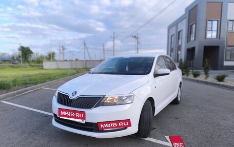 Skoda Rapid I, 2015 год, 1 035 000 рублей, 2 фотография