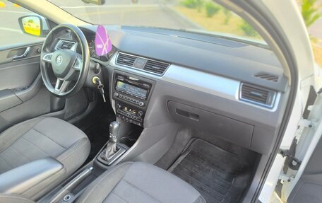 Skoda Rapid I, 2015 год, 1 035 000 рублей, 7 фотография