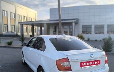Skoda Rapid I, 2015 год, 1 035 000 рублей, 5 фотография