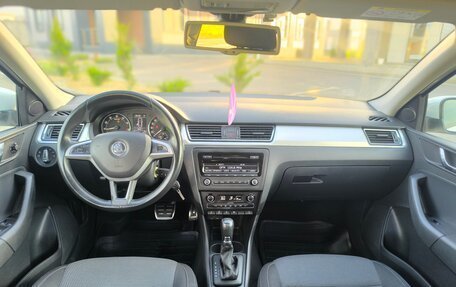 Skoda Rapid I, 2015 год, 1 035 000 рублей, 6 фотография