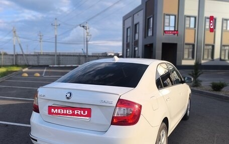 Skoda Rapid I, 2015 год, 1 035 000 рублей, 4 фотография