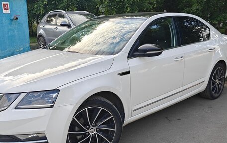 Skoda Octavia, 2020 год, 2 100 000 рублей, 3 фотография