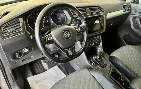 Volkswagen Tiguan II, 2019 год, 1 829 000 рублей, 8 фотография
