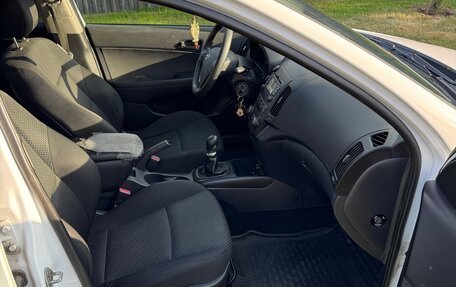 Hyundai i30 I, 2010 год, 600 000 рублей, 11 фотография