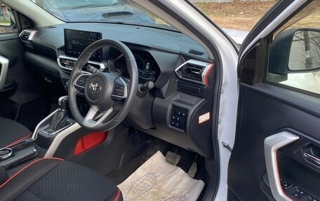 Toyota Raize I, 2021 год, 1 500 000 рублей, 6 фотография