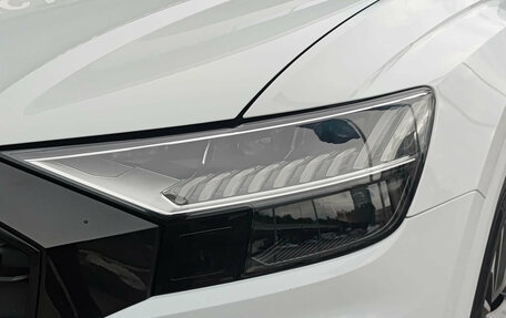 Audi Q8 I, 2019 год, 5 600 000 рублей, 21 фотография
