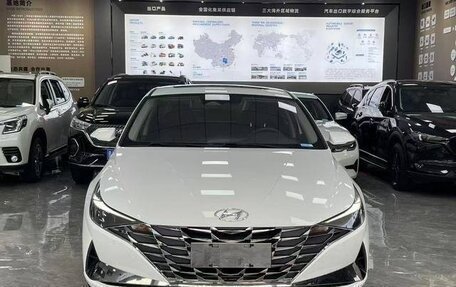 Hyundai Elantra, 2021 год, 1 400 000 рублей, 5 фотография