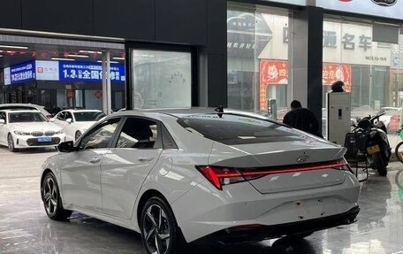 Hyundai Elantra, 2021 год, 1 400 000 рублей, 7 фотография