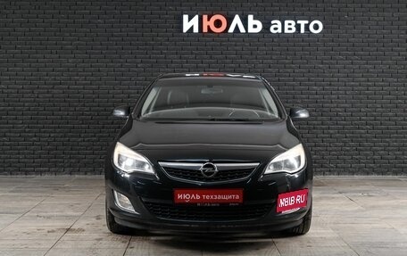 Opel Astra J, 2011 год, 790 000 рублей, 2 фотография