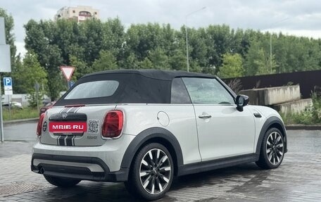 MINI Cabrio, 2022 год, 2 100 000 рублей, 5 фотография