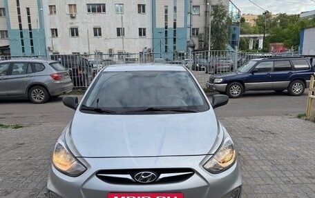 Hyundai Solaris II рестайлинг, 2014 год, 750 000 рублей, 3 фотография