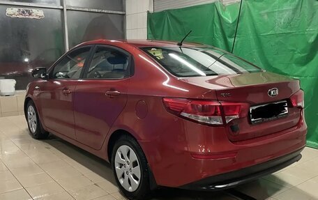 KIA Rio III рестайлинг, 2016 год, 940 000 рублей, 12 фотография