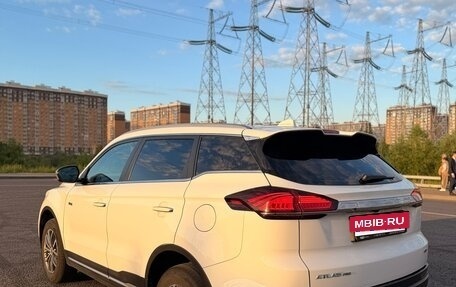 Geely Atlas, 2024 год, 2 020 000 рублей, 7 фотография