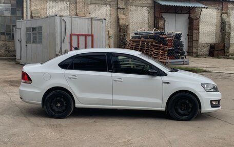Volkswagen Polo VI (EU Market), 2017 год, 630 000 рублей, 4 фотография