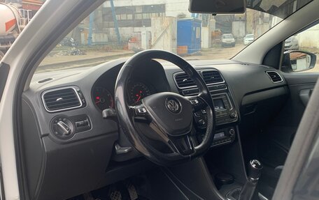 Volkswagen Polo VI (EU Market), 2017 год, 630 000 рублей, 9 фотография