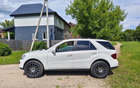 Mercedes-Benz M-Класс, 2006 год, 1 090 000 рублей, 2 фотография