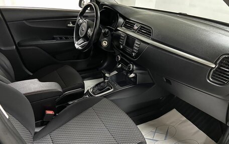 KIA Rio IV, 2018 год, 1 359 000 рублей, 11 фотография