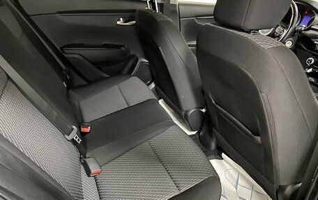 KIA Rio IV, 2018 год, 1 359 000 рублей, 13 фотография