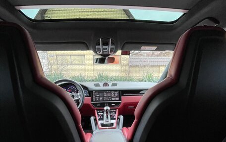 Porsche Cayenne III, 2020 год, 9 990 000 рублей, 6 фотография