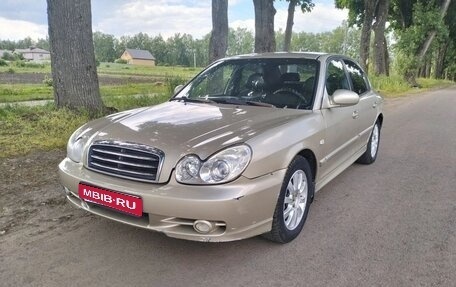 Hyundai Sonata IV рестайлинг, 2004 год, 265 000 рублей, 1 фотография