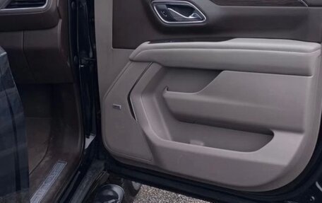 Chevrolet Tahoe IV, 2022 год, 8 100 000 рублей, 12 фотография