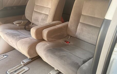 Toyota Alphard III, 2006 год, 1 700 000 рублей, 10 фотография