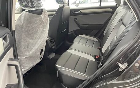 Volkswagen T-Roc I, 2026 год, 2 250 000 рублей, 5 фотография