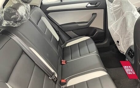 Volkswagen T-Roc I, 2026 год, 2 250 000 рублей, 3 фотография