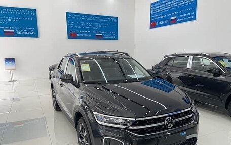 Volkswagen T-Roc I, 2026 год, 2 250 000 рублей, 16 фотография