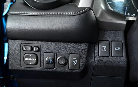 Toyota RAV4, 2016 год, 2 581 000 рублей, 16 фотография
