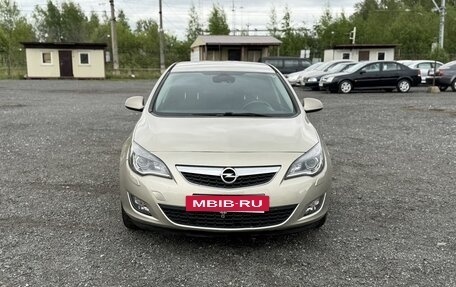 Opel Astra J, 2011 год, 505 000 рублей, 3 фотография