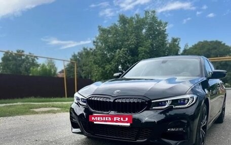 BMW 3 серия, 2020 год, 3 300 000 рублей, 2 фотография