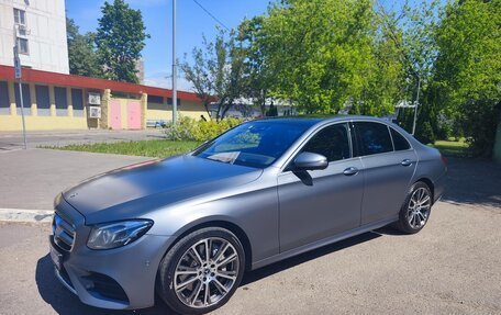 Mercedes-Benz E-Класс, 2017 год, 4 500 000 рублей, 1 фотография