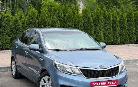 KIA Rio III рестайлинг, 2015 год, 930 000 рублей, 2 фотография