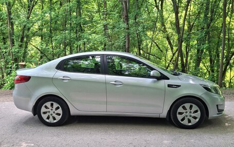 KIA Rio III рестайлинг, 2014 год, 655 000 рублей, 4 фотография