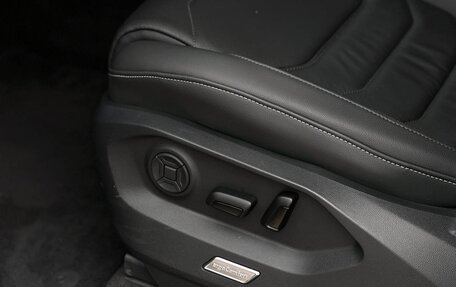 Volkswagen Touareg III, 2025 год, 9 290 000 рублей, 30 фотография